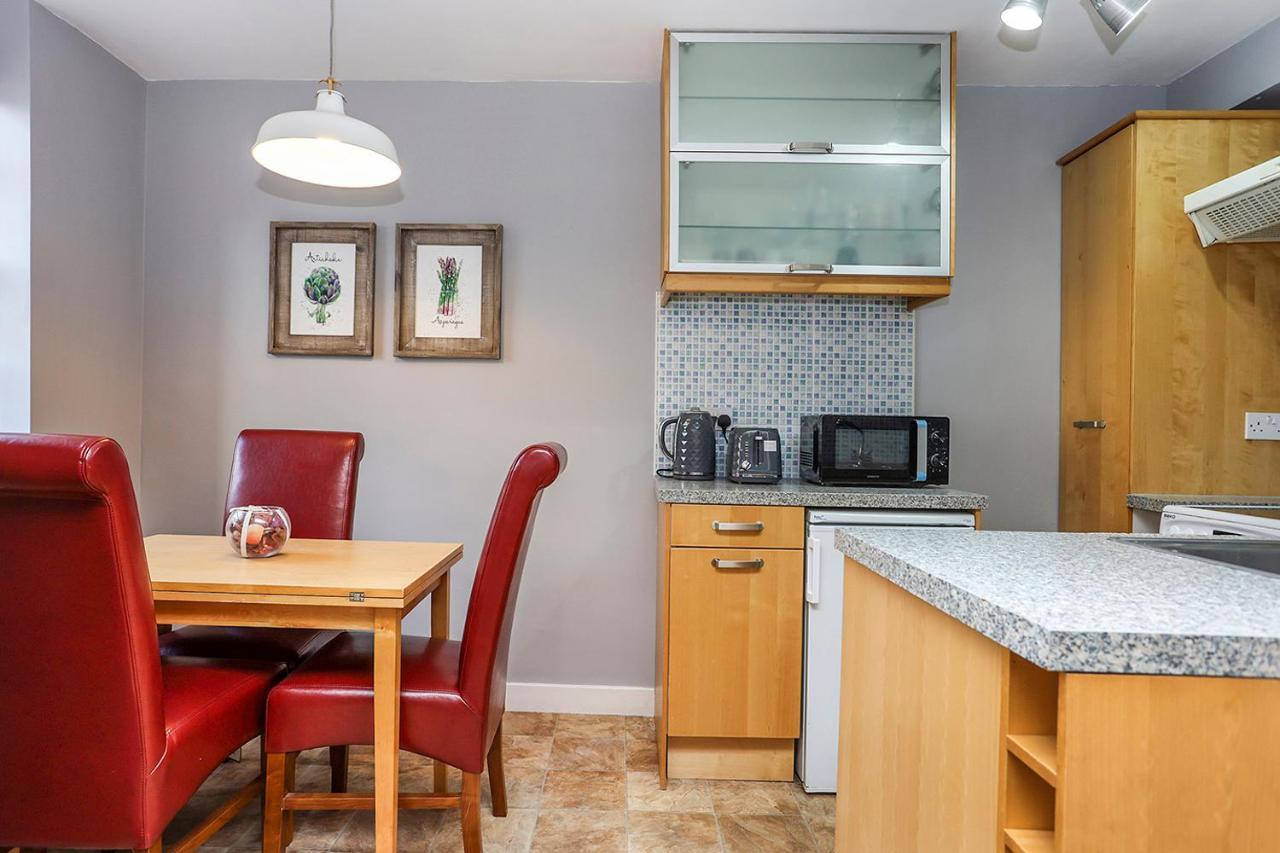 Joivy 1 Bed Flat, Heart Of Grassmarket EDI Kültér fotó